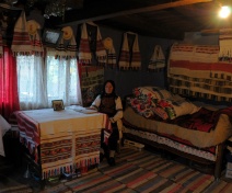 TARA LAPUSULUI - Destine Incrustate